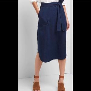 GAP Denim Wrap Skirt w/ Pockets!